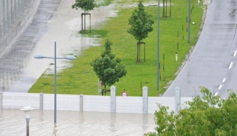 Metalna barijera - zaštita od poplava