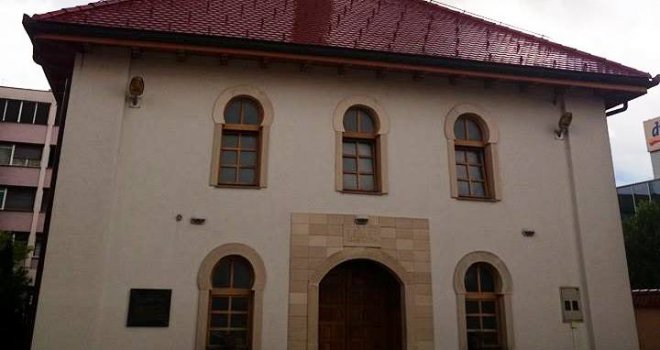  Otac vandala iz Prijedora prijavio sina i izvinio se imamima u Čaršijskoj džamiji