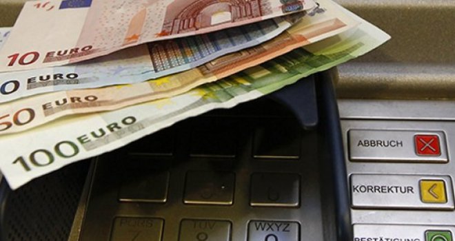 Šta bi donio ulazak BiH u jedinstveno područje plaćanja u eurima? Brži transferi sredstava, ali i do šest puta jeftiniji!