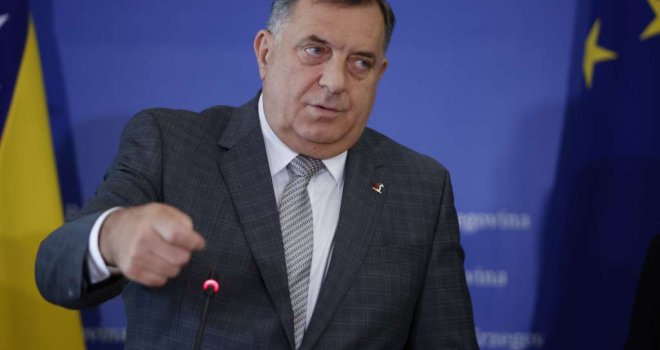 Oglasio se i Dodik povodom Schmidtovih izmjena Izbornog zakona i najavio: 'Sutra će sve biti jasno...' 