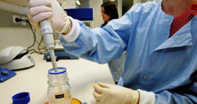 ZZO KS refundira troškove dva postupka biomedicinski potpomognute oplodnje