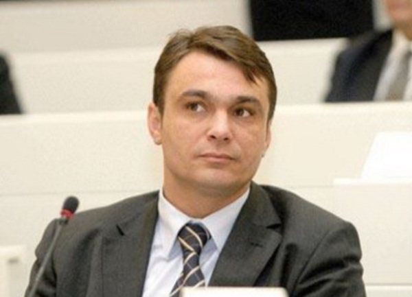 sadik-ahmetovic sadik-ahmetovic