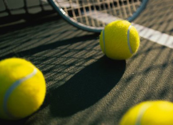 Tenis