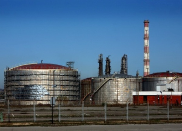 Rafinerija nafte Bosanski brod