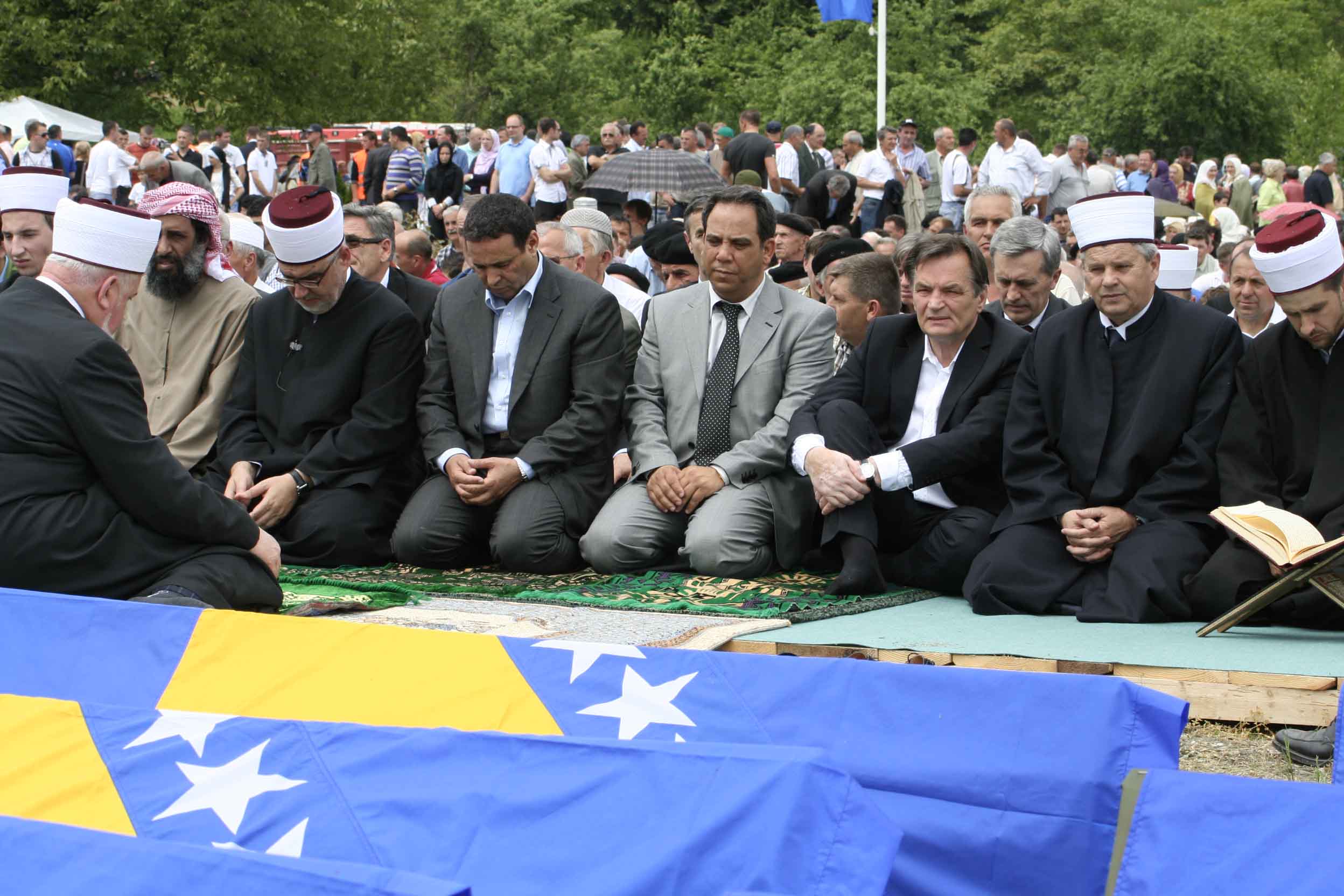 dzenaza bratunac4 dzenaza bratunac4