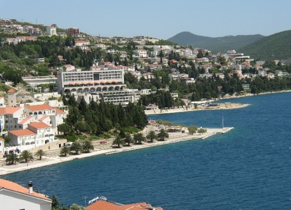 neum