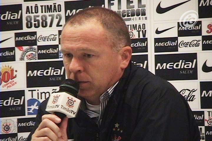 Mano Menezes