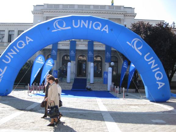 uniqua2