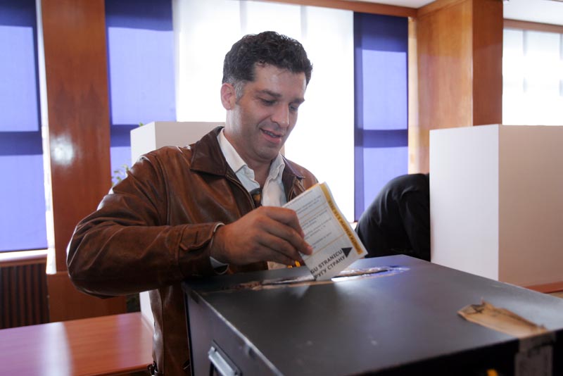 Danis Tanović iza&scaron;ao na izbore