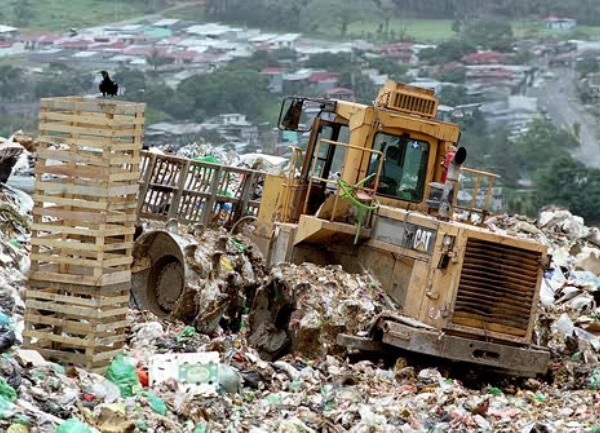 Deponija smeća Deponija smeća