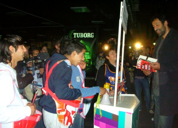 Vlade Divac promoviše Lice ulice Vlade Divac promoviše Lice ulice