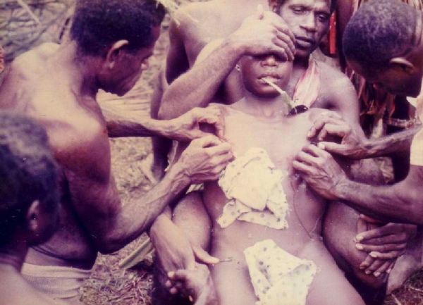 Rituali u pubertetu Rituali u pubertetu