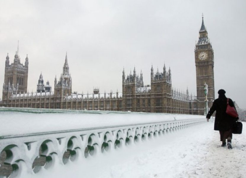 Hladno vrijeme i snijeg u Londonu 