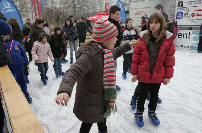 Najmlađi uživali u zimskim radostima Najmlađi uživali u zimskim radostima