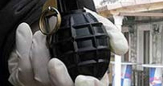 Snimljen kako ostavlja bombu na auto pripadnika Granične policije BiH