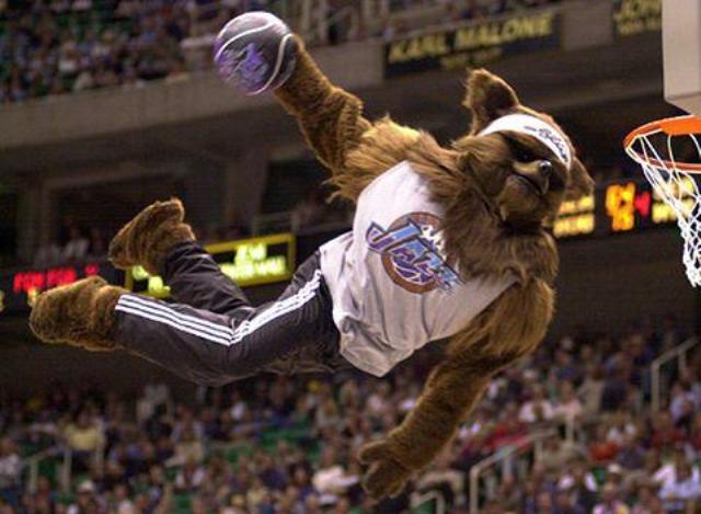 NBA maskota