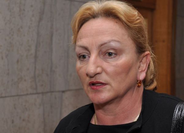 Azra Hadžiahmetović