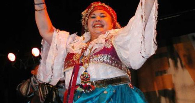 Odlazak 'kraljice romske muzike' rastužio regiju: Umrla poznata pjevačica Esma Redžepova  