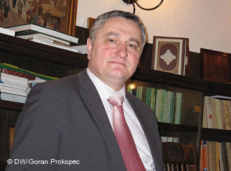 Aziz Hasanović Aziz Hasanović