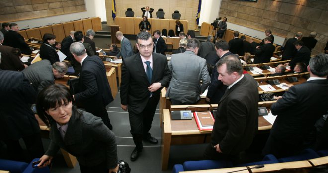 Prije roka: I Dom naroda FBiH pripremio odgovore na pitanja iz Upitnika EK