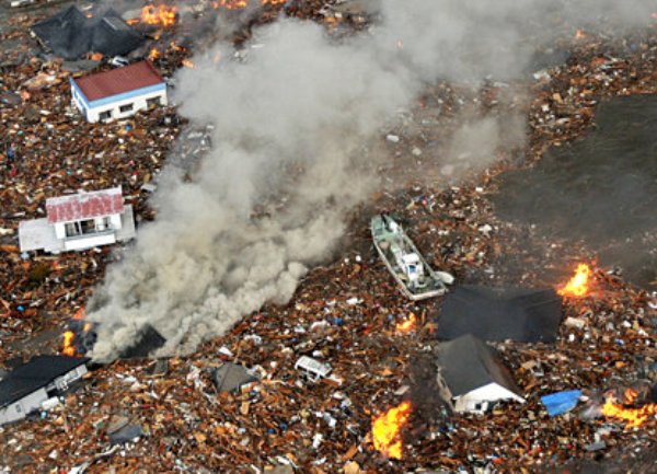 Tsunami-Japan Tsunami-Japan