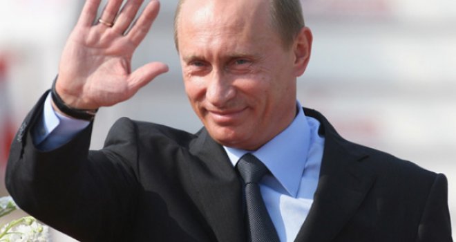 Prava istina o Putinu? Ne vjeruje nikome, opsjednut je sigurnošću, a pravi gospodari su klanovi oko njega
