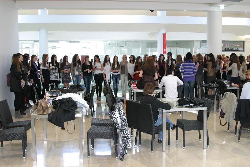 Casting1