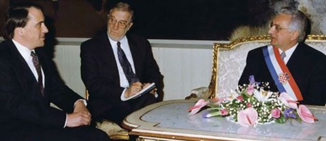Franjo Tuđman i Piter Galbrajt u koloru Franjo Tuđman i Piter Galbrajt u koloru