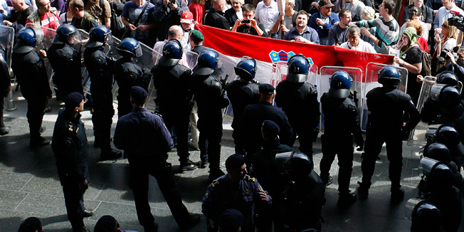 Protesti na Cvjetnom trgu Protesti na Cvjetnom trgu