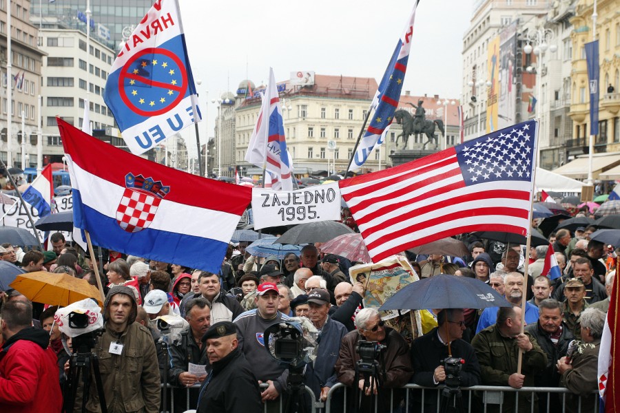 protesti-zg-100