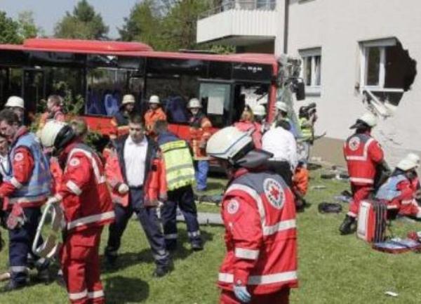 njemacka autobus nesreca njemacka autobus nesreca