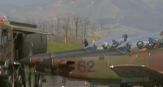 slo-avion1