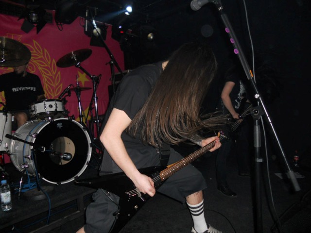 Bitka za metal u DFK Bitka za metal u DFK