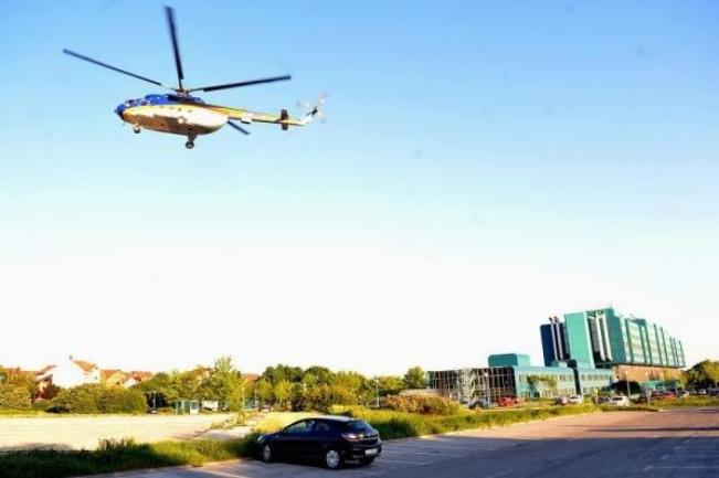 Pacijent Slavko Bašić iz Posušja ispao bolničarima iz helikoptera/ Foto: Dnevnik.hr Pacijent Slavko Bašić iz Posušja ispao bolničarima iz helikoptera/ Foto: Dnevnik.hr