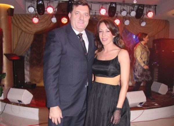 milorad dodik romana milorad dodik romana