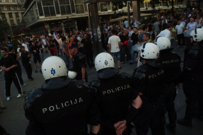 Protesti u Beogradu zbog hapšenja Mladića Protesti u Beogradu zbog hapšenja Mladića
