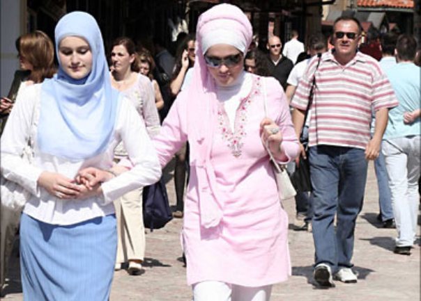 Ba&scaron;čar&scaron;ija_bosanske žene