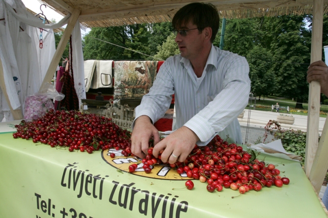 U Sarajevu otvorena ljetna turistička sezona U Sarajevu otvorena ljetna turistička sezona