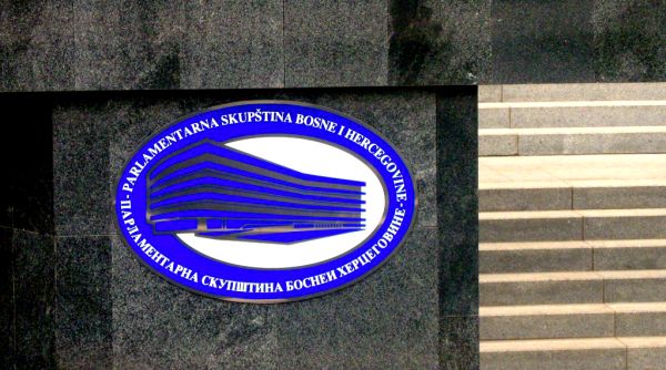  Rok za pripremu prijedloga amandmana na Ustav BiH je 30. novembar; foto: BL!N