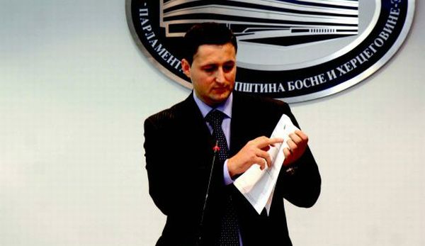 Denis Bećirović; foto: Parlament.ba