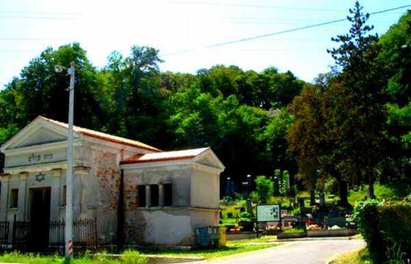 Jevrejsko groblje u Karlovcu; foto: Wikidot.com Jevrejsko groblje u Karlovcu; foto: Wikidot.com