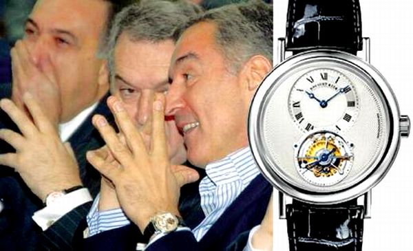 Milo Đukanović sa skupocjenim satom; foto: Vijesti.me