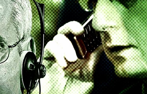 Pravda danas tvrdi da su vojni agenti ove godine mjesecima prisluškivali najmanje tri njena novinara; ilustracija: Tech2date.com Pravda danas tvrdi da su vojni agenti ove godine mjesecima prisluškivali najmanje tri njena novinara; ilustracija: Tech2date.com
