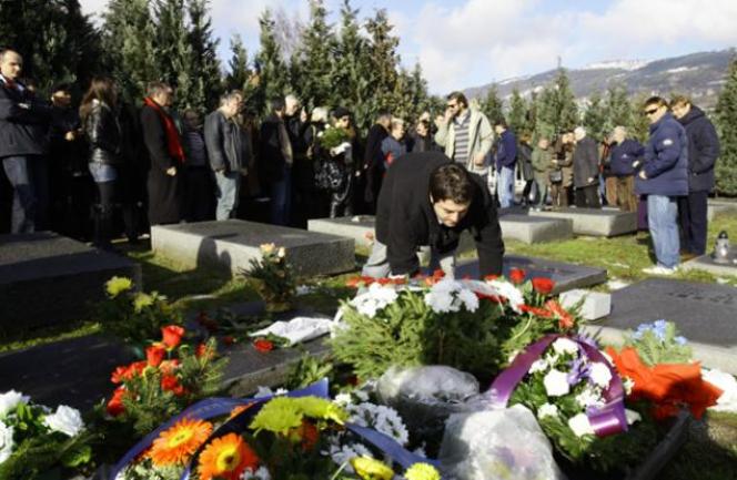 obilježena godišnjica smrti Mirze Delibašića/ Foto: Dnevni avaz obilježena godišnjica smrti Mirze Delibašića/ Foto: Dnevni avaz
