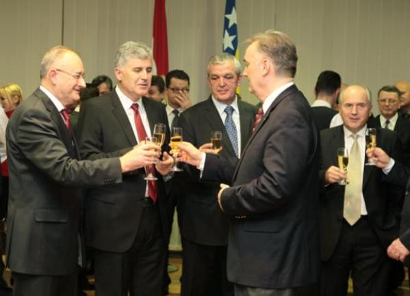 bozicni prijem/ Foto: Avaz bozicni prijem/ Foto: Avaz