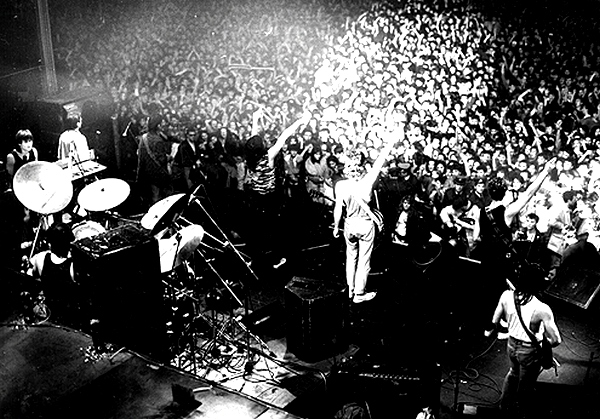 Jugoslovenska popularna muzika i Istočni blok Jugoslovenska popularna muzika i Istočni blok