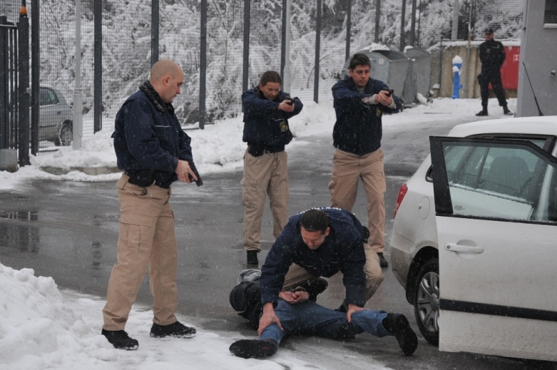 Služba za poslove sa strancima u kontinuitetu vr&scaron;i doedukaciju i usavr&scaron;avanje svojih kadrova i mehanizama za upravljanje migracijama