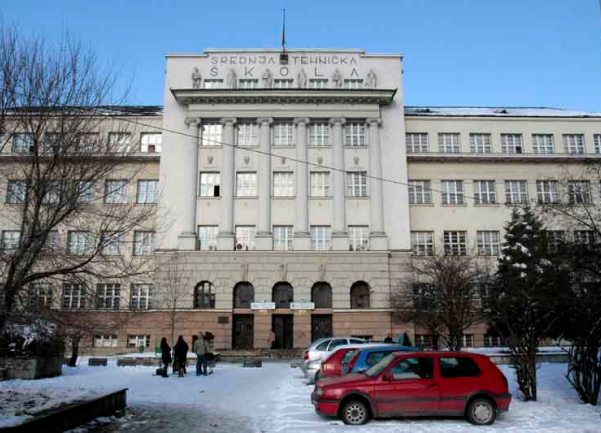 srednja tehnička &scaron;kola