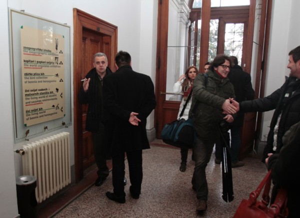 Okupljanje i press konferencija povodom najavljenog zatvaranja Zemaljskog muzeja BiH Okupljanje i press konferencija povodom najavljenog zatvaranja Zemaljskog muzeja BiH