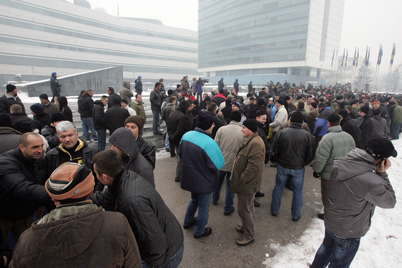 Protesti demobilisanih boraca Protesti demobilisanih boraca